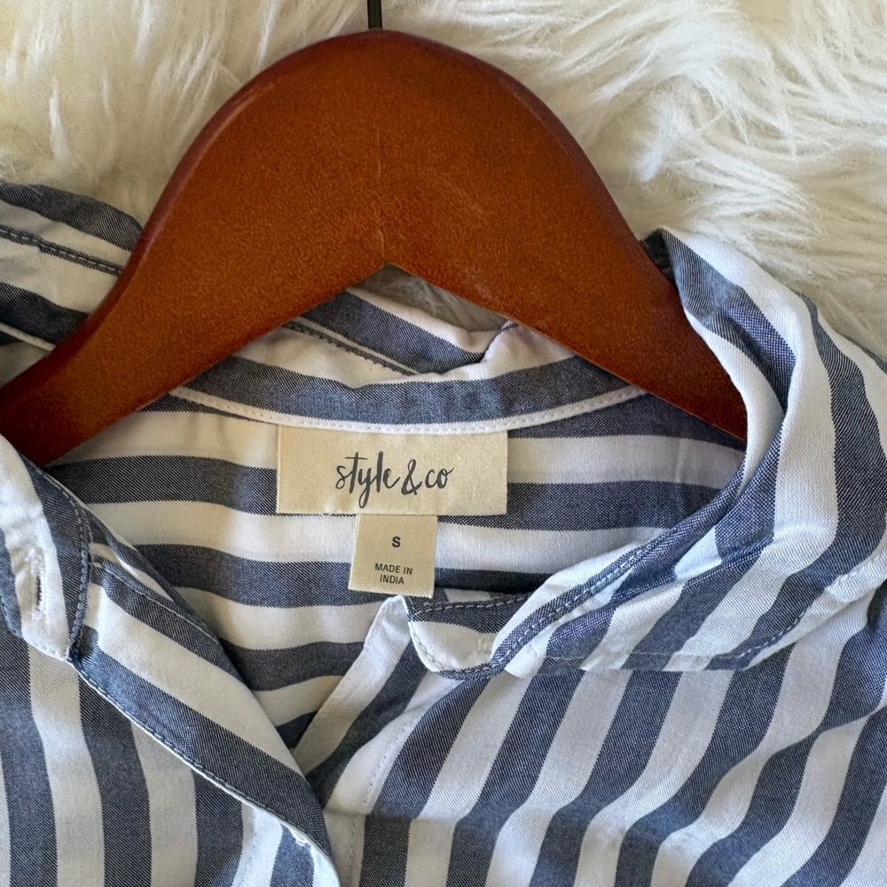 Style & Co. Denim and Striped Button Down Shirts Bundle of TWO Size SMALL - Picture 6 of 6